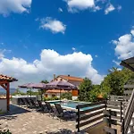 Natali With Pool And Sea View - Happy Apartamento Šmrika